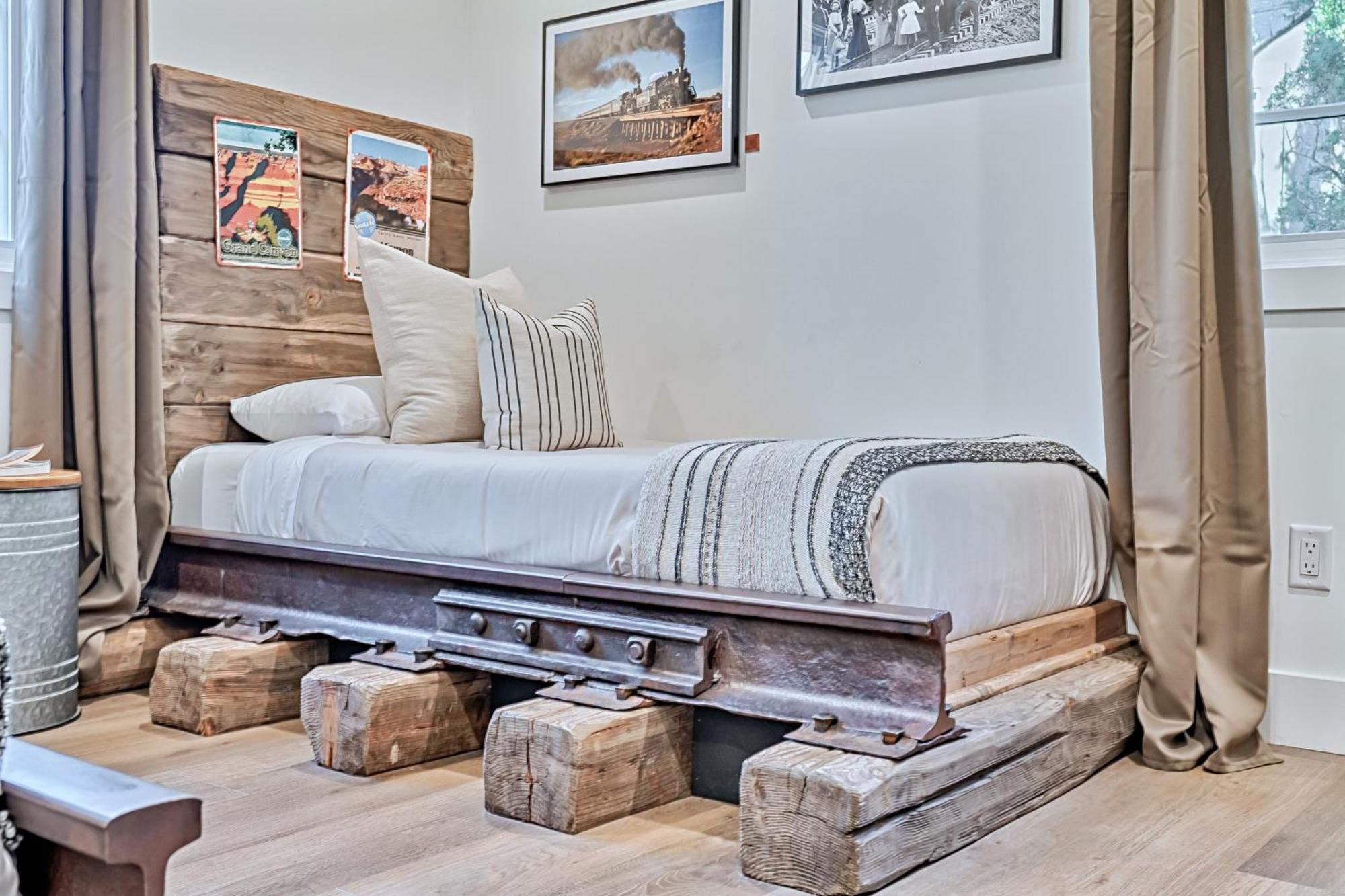 Inn History Grand Canyon Cabin Williams Bagian luar foto